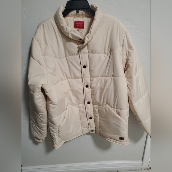 Stylish Men's Beige Puffer Jacket - Picture 3 of 15